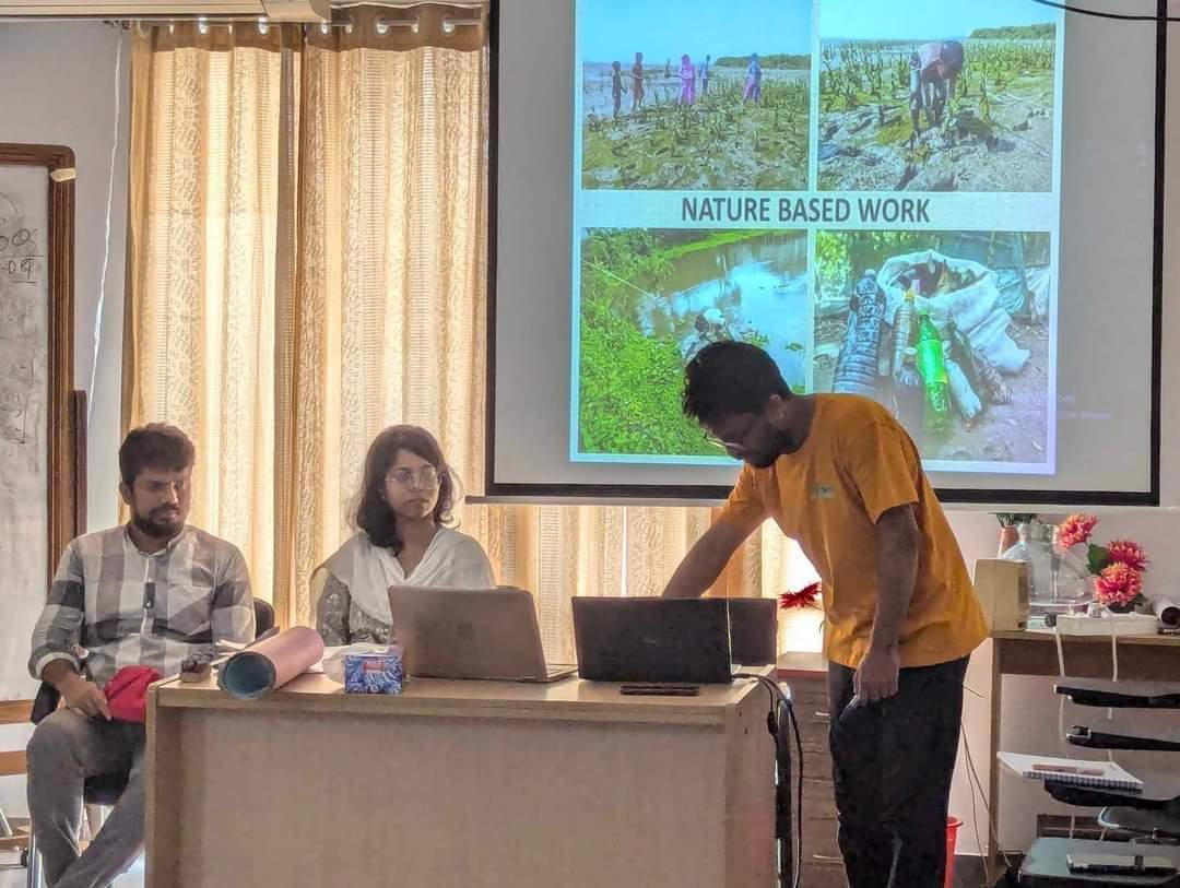 SohanYouthNetG's tweet photo. #COP16 on #biodiversity is just as critical as #ClimateCOPs.

Healthy ecosystems, like wetlands, are the backbone of climate resilience, carbon storage, and regulating extreme weather. 

Through projects like #ReWET, we’re restoring wetlands &amp; building a sustainable future in 🇧🇩. https://t.co/vEKNUdTxC3