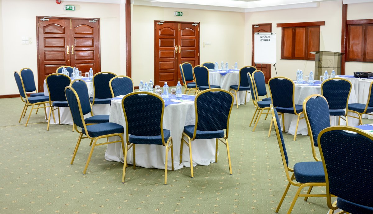 Elevate your next meeting at Jacaranda Hotel’s Wariara Conference Room! With sleek design and cutting-edge tech, it’s the perfect setting for a successful gathering. Don’t miss out on creating unforgettable moments—book now and secure your spot in the best venue in town!