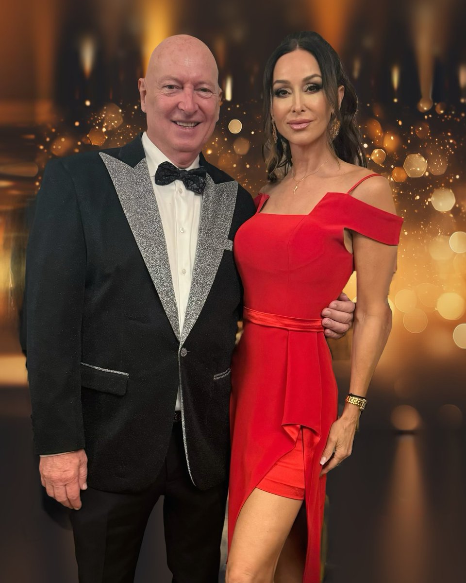milossofia's tweet photo. Supporting my friend  Bruno #BrunoSerato  and his  wonderful charity  #caterinaclub at the Nixon Library Museum feeding over 5000 children a day with his pasta 🍝🇮🇹 evviva 

#SofiaMilos https://t.co/EkbzFonEp3