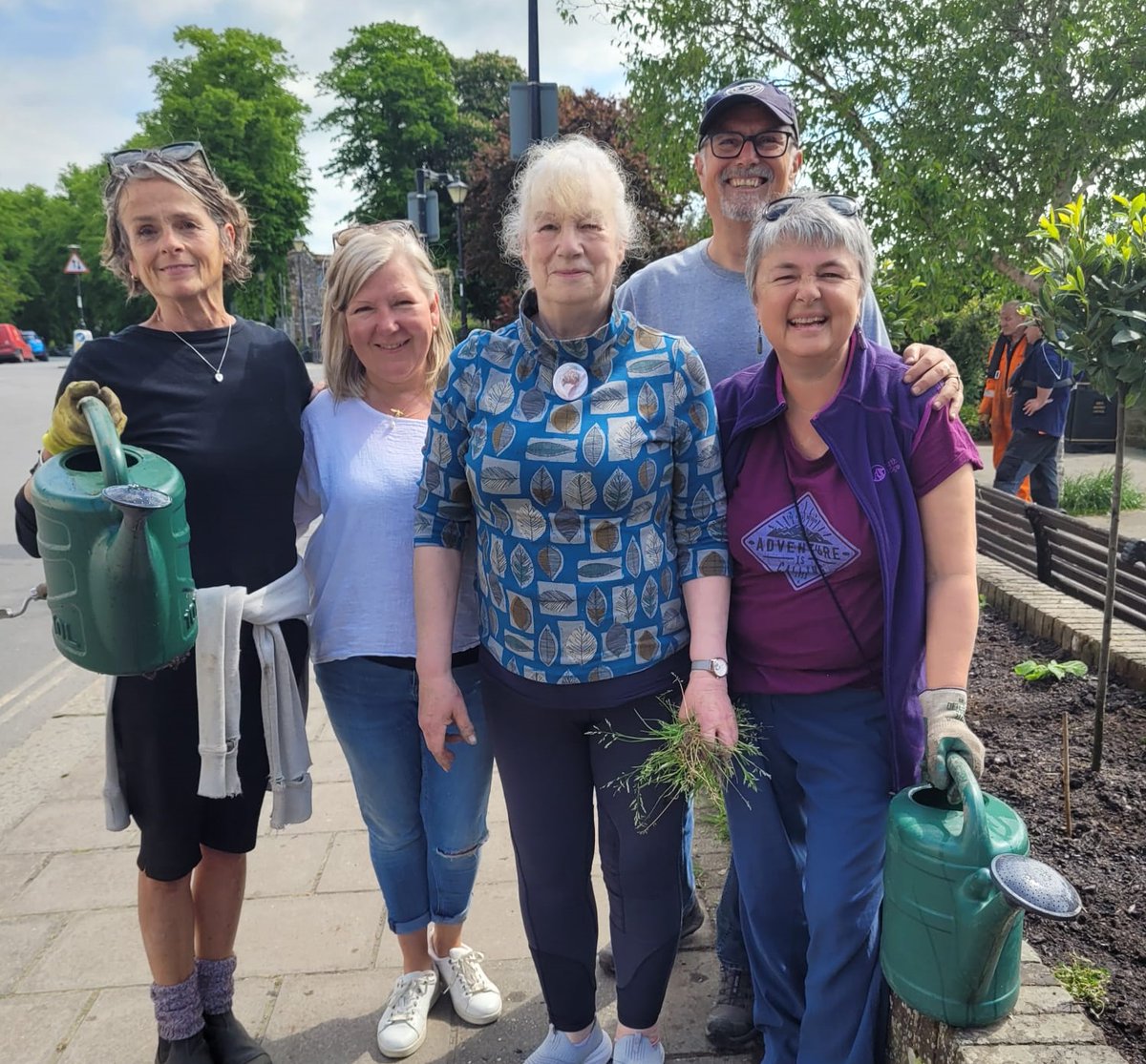 Community groups and campaigners across the National Park are invited to join our Knowledge Hub to share ideas, action plans and learnings to help accelerate #ClimateAction across towns and villages in the #SouthDowns

Find out more 👉 southdowns.gov.uk/new-community-…