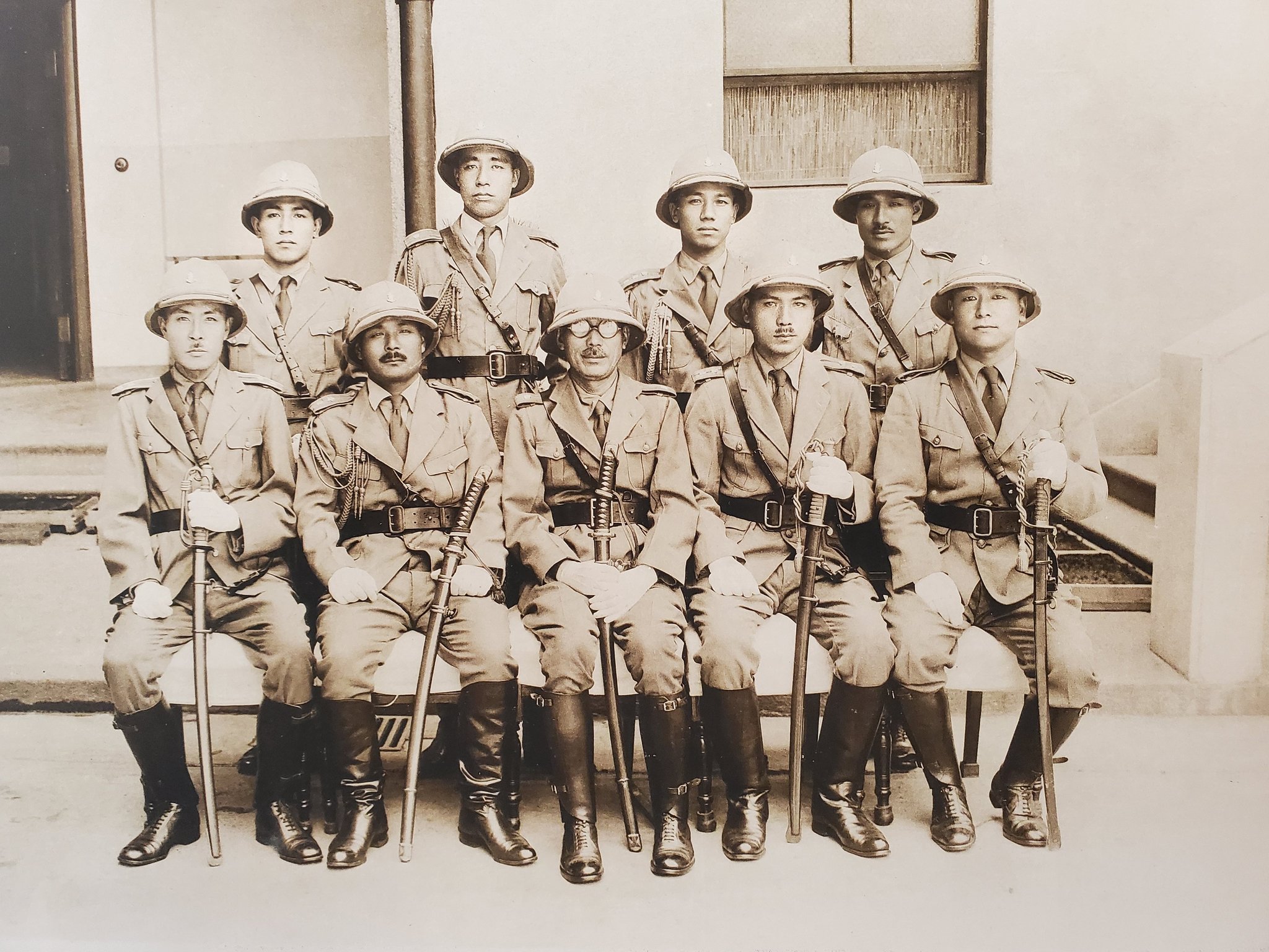 安達オースティン『日本軍フォトアーカイブ』『海軍陸戦隊史保存