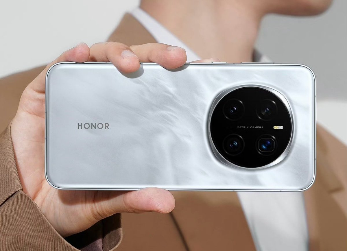 HUAWEI_NEWS's tweet photo. HONOR Magic 7 Series
#HONOR #HONORMagic7 https://t.co/I3WepTOCNn