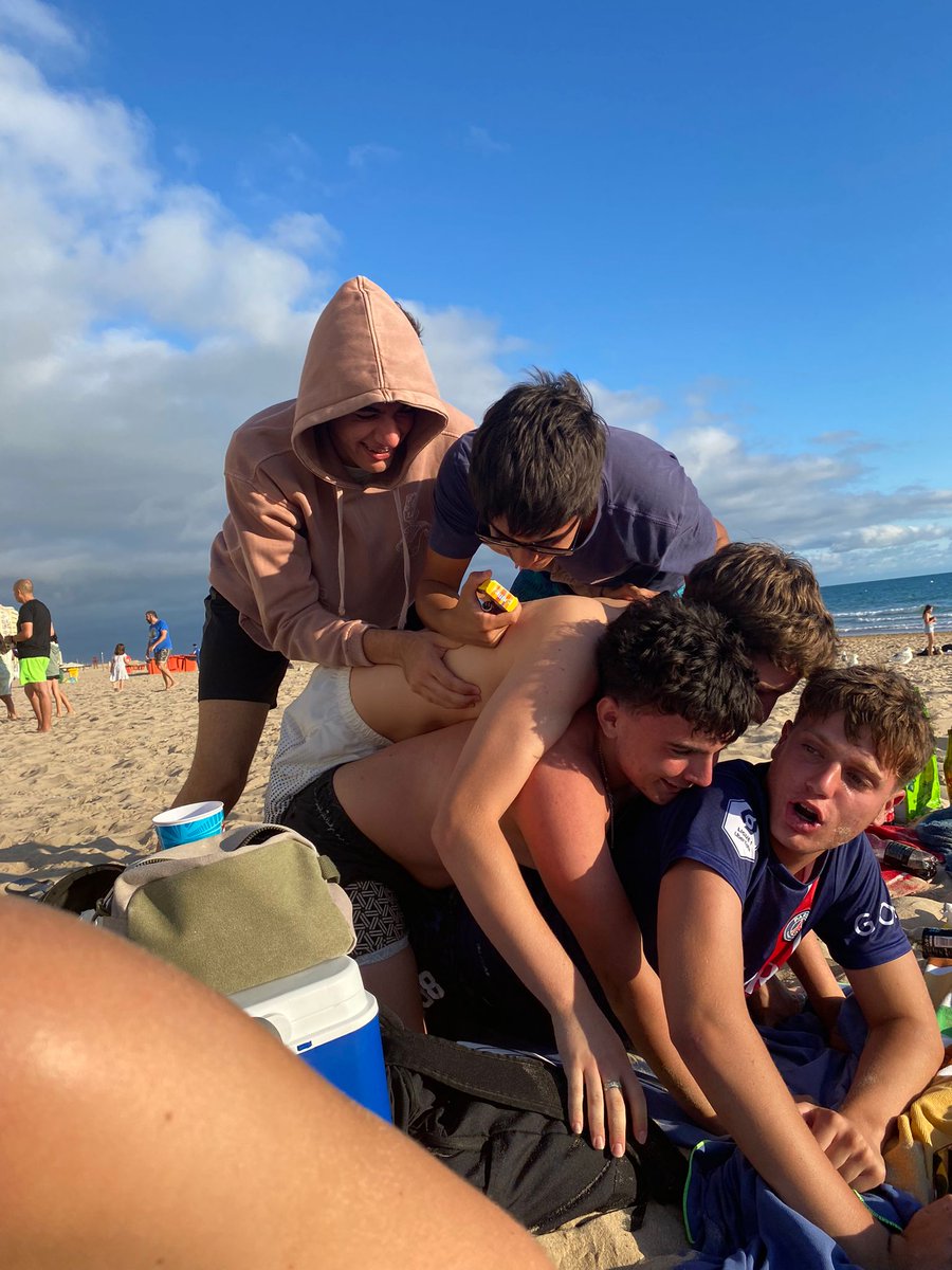 TwViction's tweet photo. solo pido un verano más así 🥲 https://t.co/uBY1BzrwEK