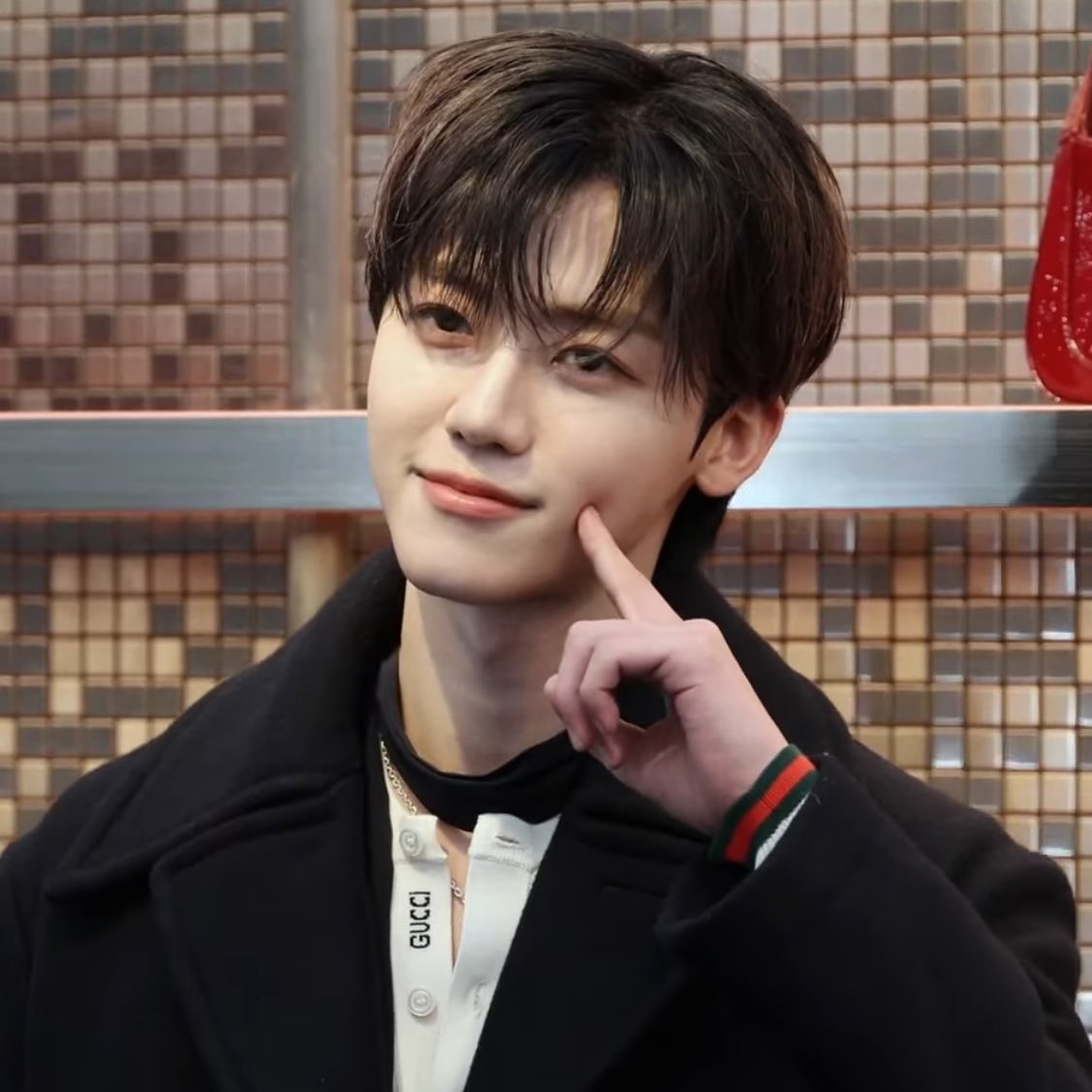 Jaemin’ cutieful poses to the press

JAEMIN AT GUCCI EXHIBITION
#JAEMINxGUCCI #JAEMIN
#GucciCulturalMonth <a href="/gucci/">gucci</a>