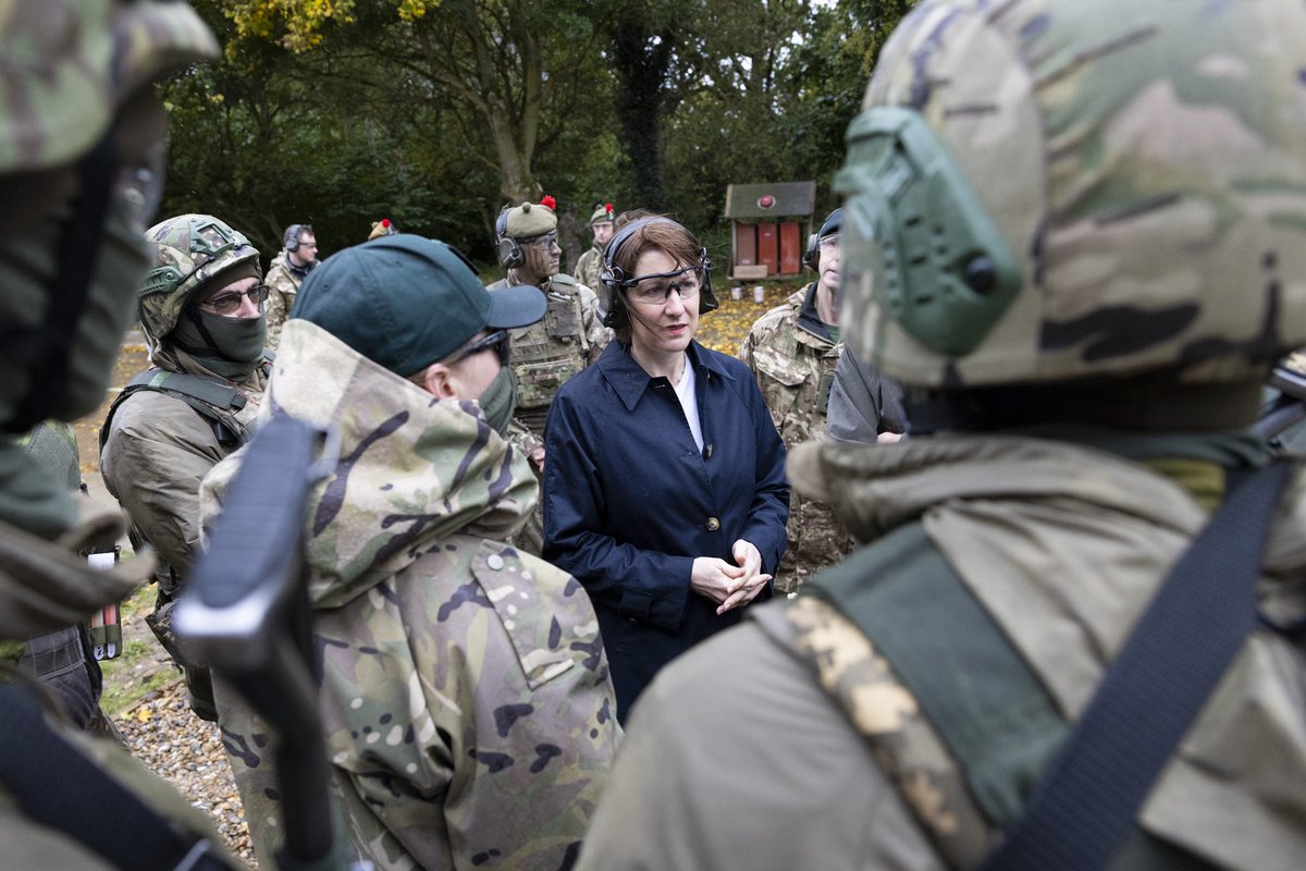 RachelReevesMP's tweet image. The defence of the UK starts in Ukraine.

We are turning the proceeds of Putin’s corrupt regime against him, with £2bn additional support for Ukraine.