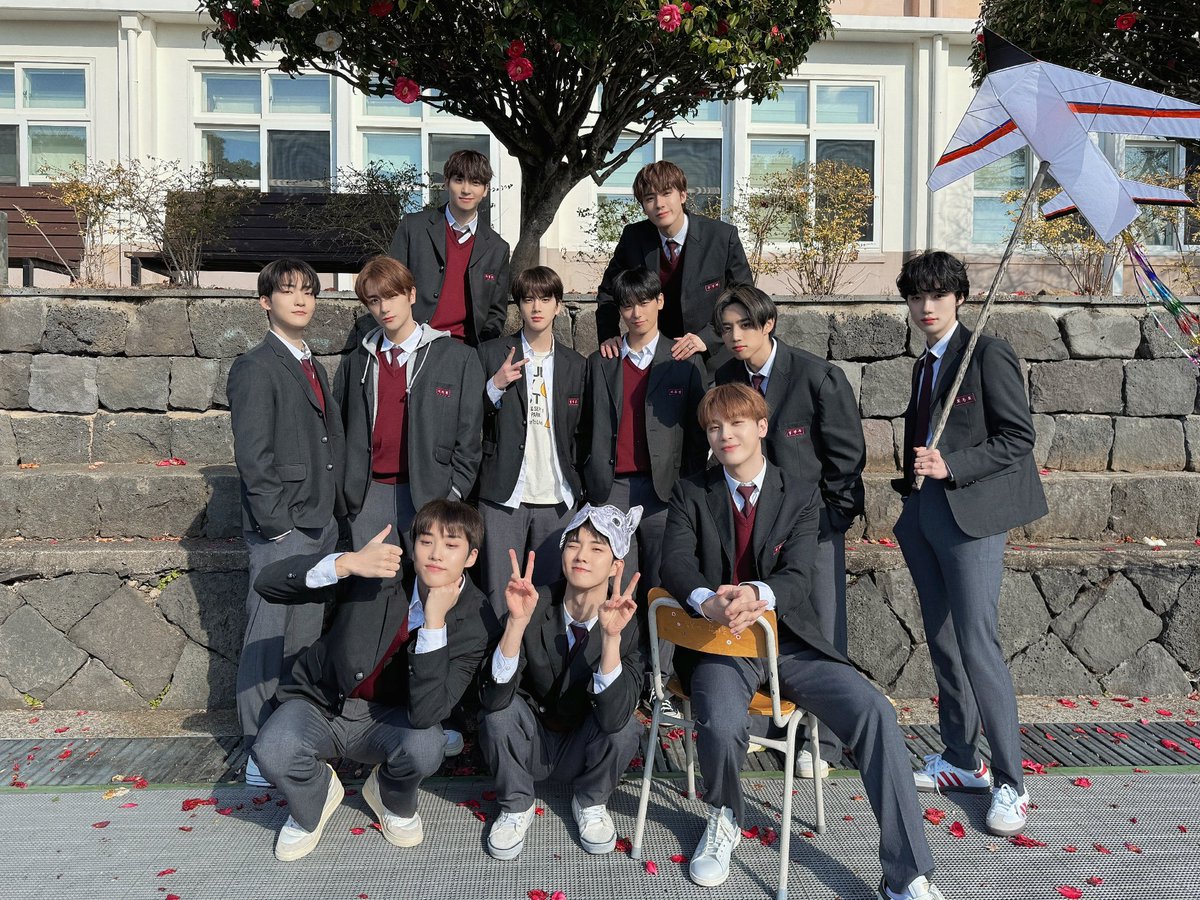 TBZstreamteam's tweet photo. My #2024MAMAVOTE for <FANS' CHOICE MALE> is #THEBOYZ 

1 RETWEET = 1 VOTE FOR THE BOYZ
1 REPLY = 1 VOTE FOR THE BOYZ

Use this hashtags to vote 
#2024MAMAVOTE #THEBOYZ https://t.co/YaD2Swbuam
