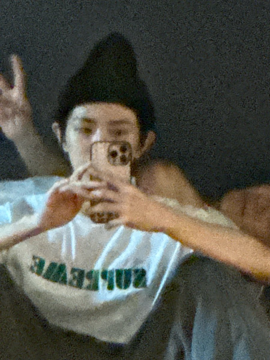 💬 241022

🦌 Watch out for the rain😃
🦌 ✌️✌️✌️

#용희 #YONGHEE #CIX