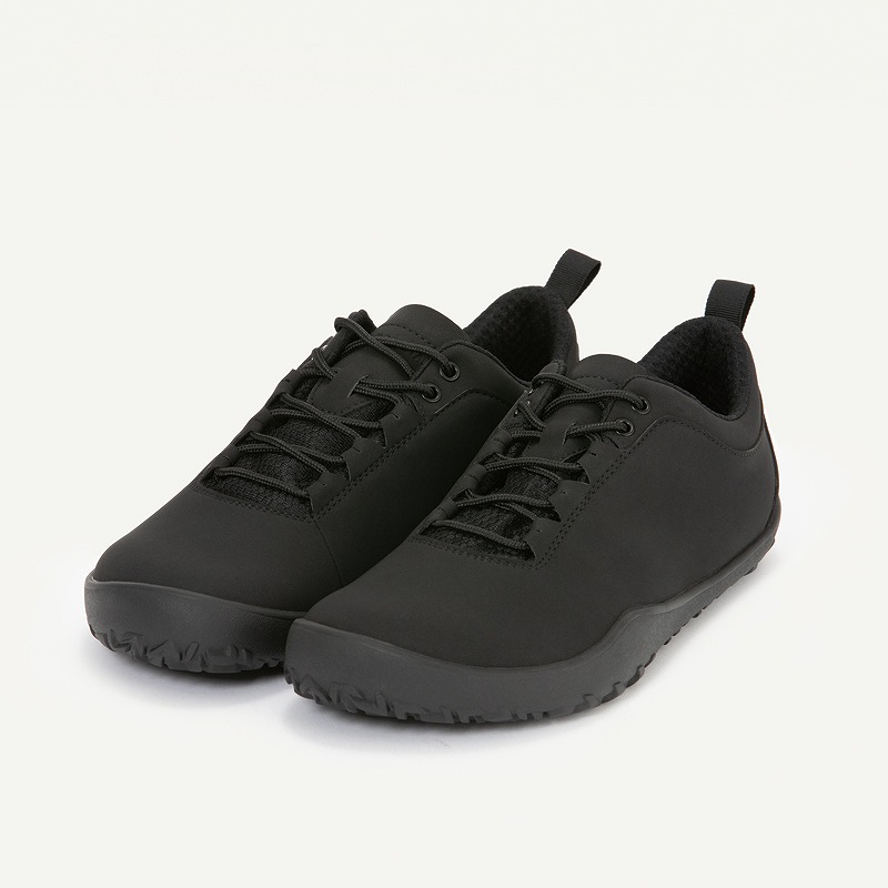Moonstar_1873's tweet photo. ＜MOONSTAR ONLINE STORE入荷情報＞
人気で欠品が続いたいていたタビハイク（ブラック）が入荷しました。  #InUse

TABI HIKE ブラック https://t.co/d7FYBGNA9r https://t.co/If0FIbYxbc