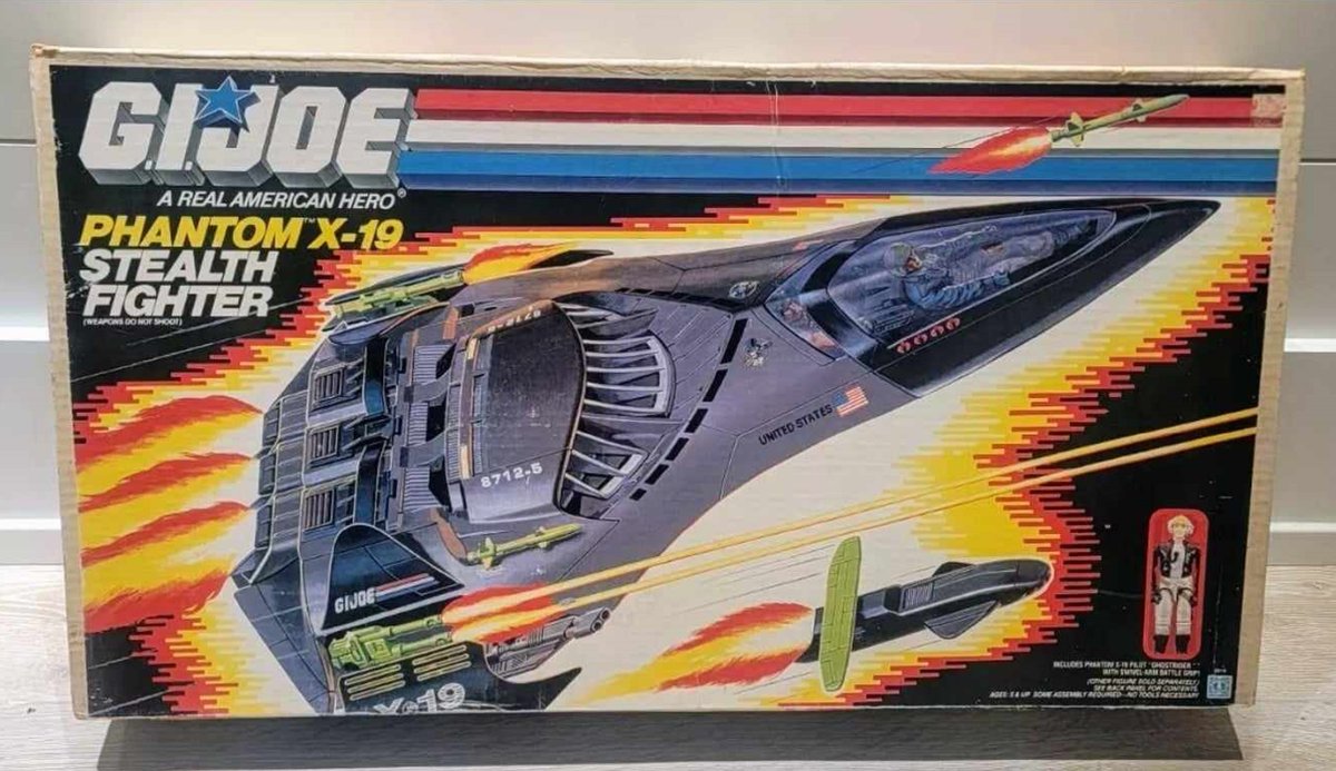 MexicoGi's tweet photo. En el año de 1988 llego el piloto Jeffries Jonas, para llevar su bombardero "Phantom x - 19", siempre tras líneas enemigas, sin ser detectado, y cumplir su cometido !

Piezas de nuestra colección privada.

Yo Joe !

#GiJoeMéxico #GiJoeVintageCollection #GiJoeORingcollection https://t.co/7CsYasVFi3