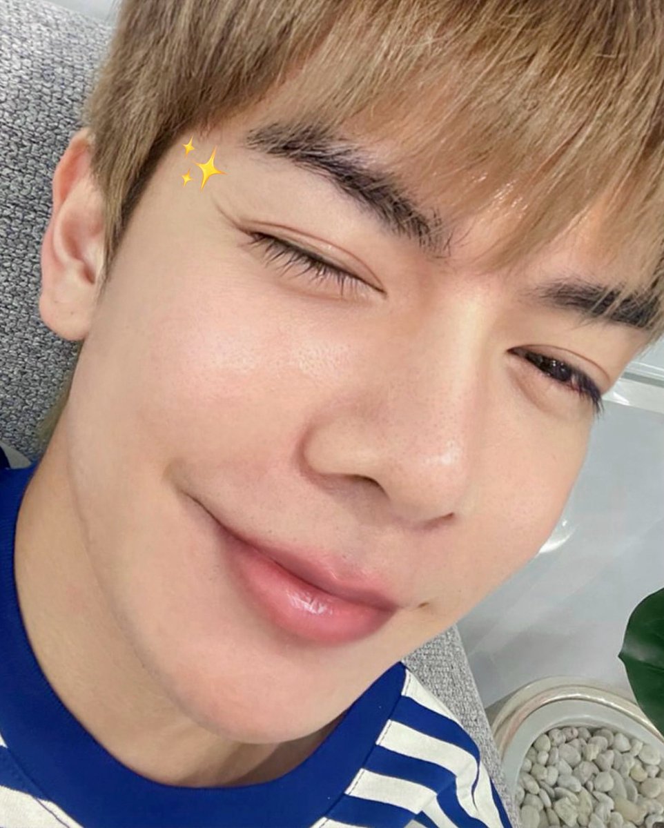 BABE_OFC's tweet photo. IG : https://t.co/cepB2EQLbN
หล่อหน้าใส สะอาด เหมือนอาบน้ำวันละสิบรอบ 🥰🤍✨
#babiibabe #skinmaster https://t.co/1sRaCXspxX