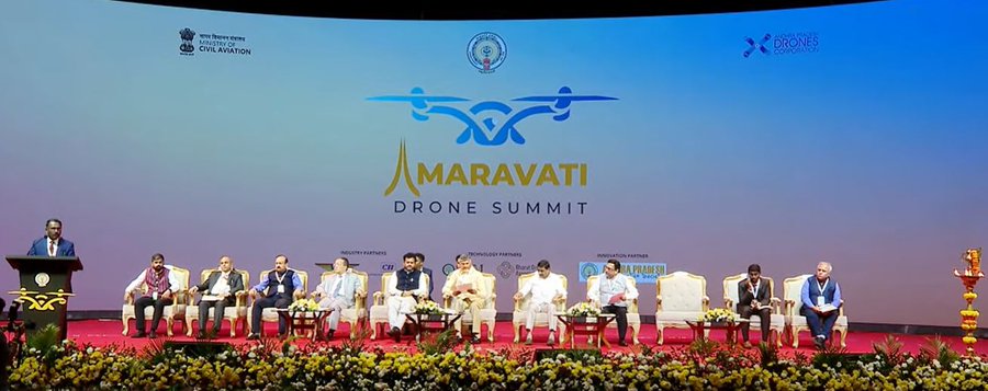 AmaravatiNexus's tweet photo. Andhra Pradesh government to unveil dedicated drone policy in next 15 days, transforming Amaravati into India's drone tech City. 300 acres in Orvakallu, Kurnool, will be allocated for the Drone Park, facilitating drone manufacturing. - CM CBN
#AndhraPradesh #Amaravati https://t.co/LmZH5MbRNt