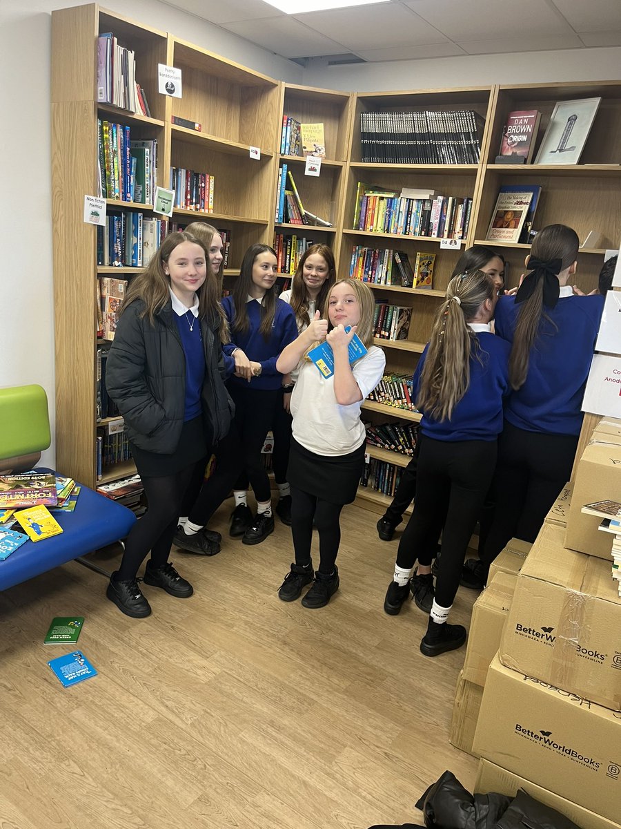 Lovely 8W helping Mrs Slocombe to organise the library 📚 #library #chcs #books #organising #welovereading