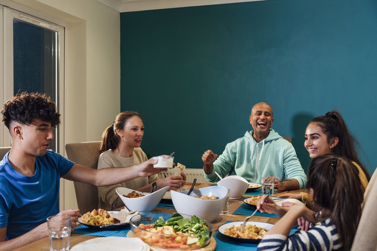 NIHR Bristol Biomedical Research Centre (BRC) (@bristolbrc) on Twitter photo 📢New project!
<a href="/alice_porter22/">Alice Porter</a> is exploring why UK families may/may not buy + eat meat-free #Protein AND what could help them be more #PlantBased.
She will interview parents to understand if they eat differently with children/alone/with other adults
More tinyurl.com/3tar937f 📢New project!
<a href="/alice_porter22/">Alice Porter</a> is exploring why UK families may/may not buy + eat meat-free #Protein AND what could help them be more #PlantBased.
She will interview parents to understand if they eat differently with children/alone/with other adults
More tinyurl.com/3tar937f