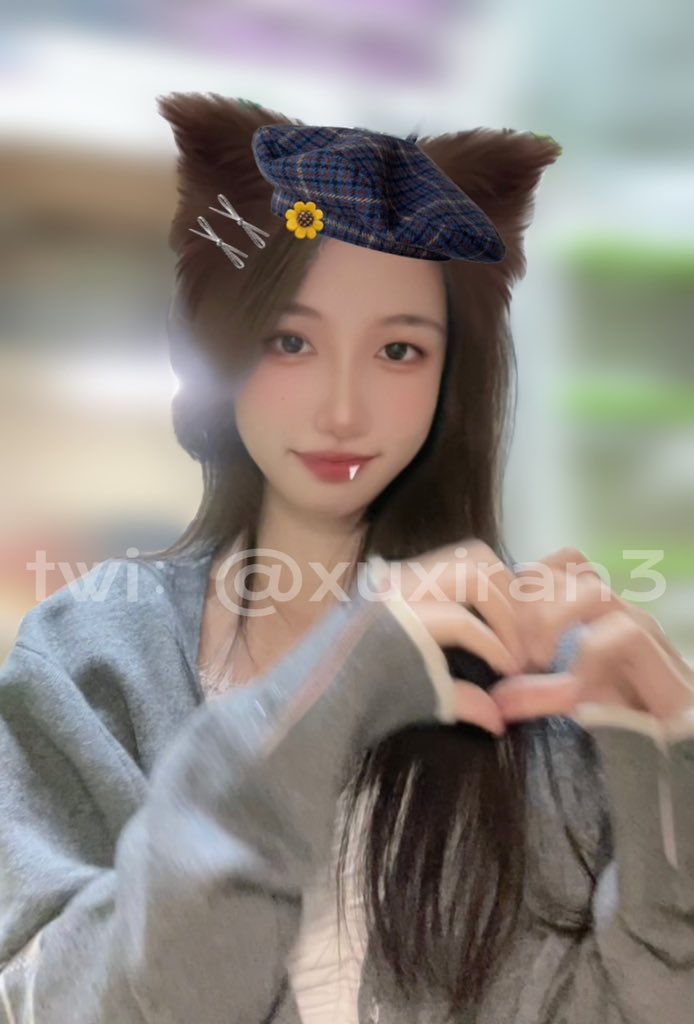 更新一下 证明还活着

#iiii #四爱女攻 https://t.co/0bnW0WCIOs