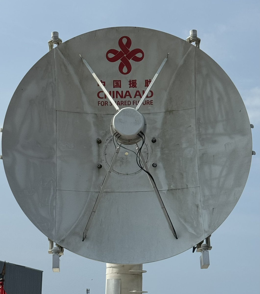 Entrega de la  donación del Gobierno Chino del Sistema Terrestre Integrado Multisatélite de Recepción y Procesamiento de Datos Satelitales