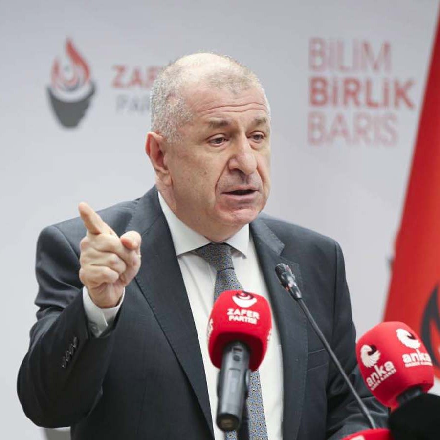 🔴 Ümit Özdağ: 

Öcalan YPG'nin 140 bin kişiden oluşan yapısını dağıtacak mı?