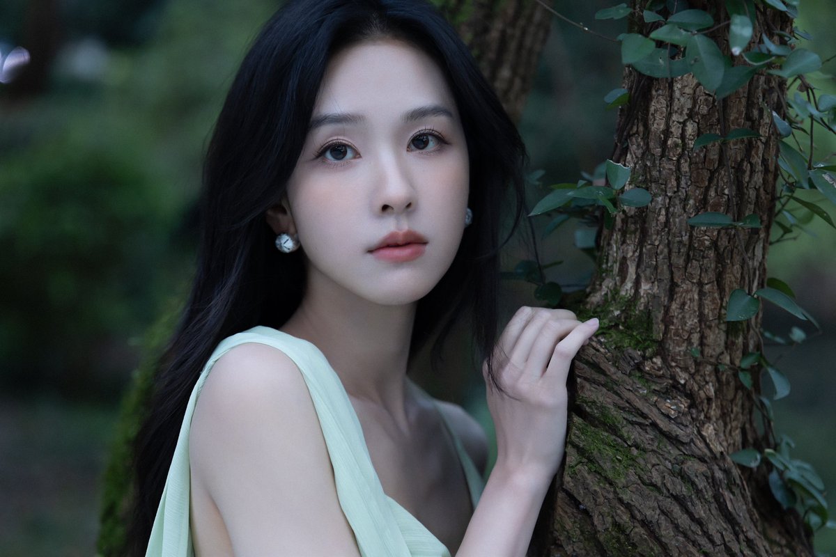 goodbyeeaster's tweet image. 