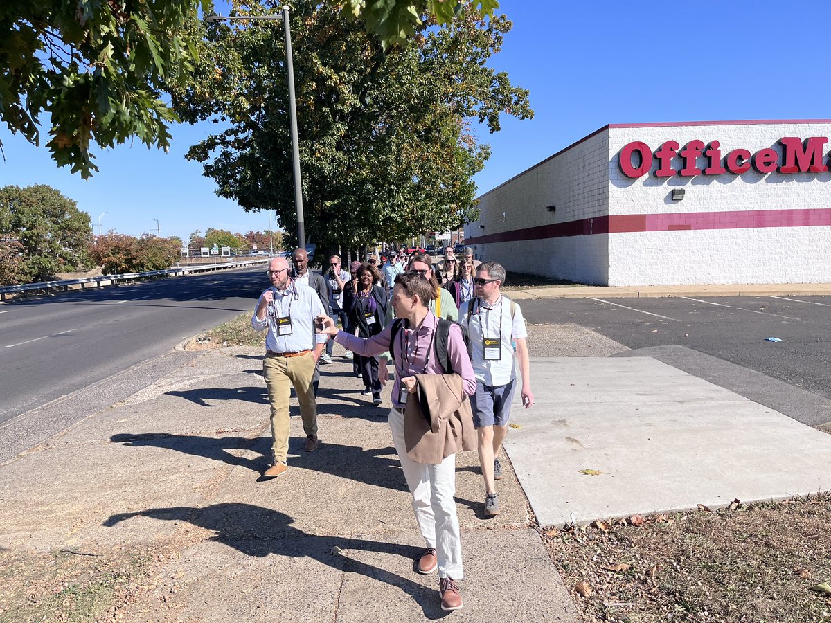 @5thsq.org (on Bluesky) tweet media