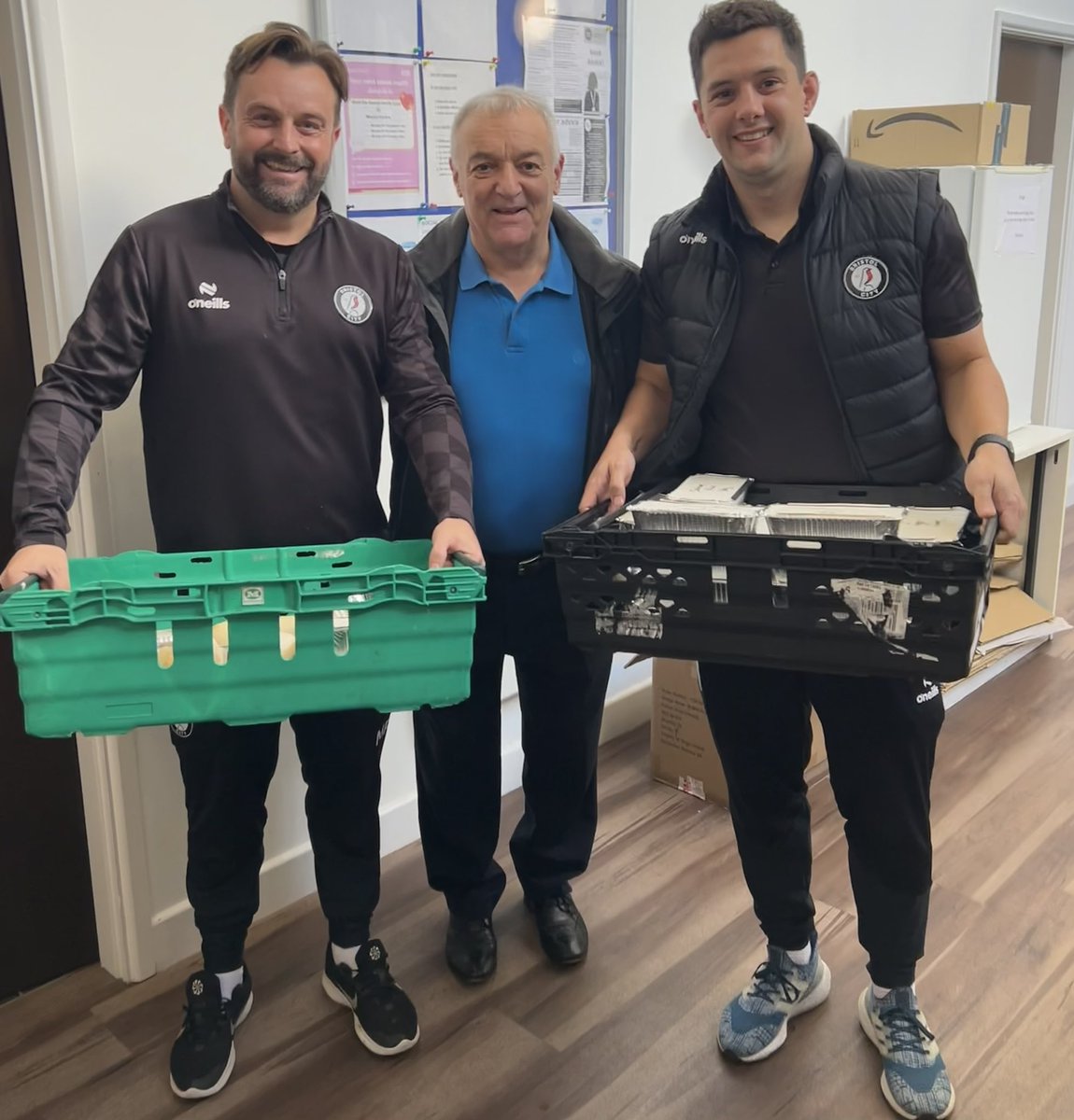 Matt Parsons (@mattparsonsbcfc) on Twitter photo Big thanks to <a href="/LouMacari10/">Lou Macari</a> for coming to meet us at the shelter he set up this afternoon, before our match with <a href="/stokecity/">Stoke City FC</a> this evening. It was our hat-trick visit to the <a href="/MacariFDN/">MacariFoundation</a> and we always get a warm welcome ⚽️❤️ Big thanks to <a href="/LouMacari10/">Lou Macari</a> for coming to meet us at the shelter he set up this afternoon, before our match with <a href="/stokecity/">Stoke City FC</a> this evening. It was our hat-trick visit to the <a href="/MacariFDN/">MacariFoundation</a> and we always get a warm welcome ⚽️❤️