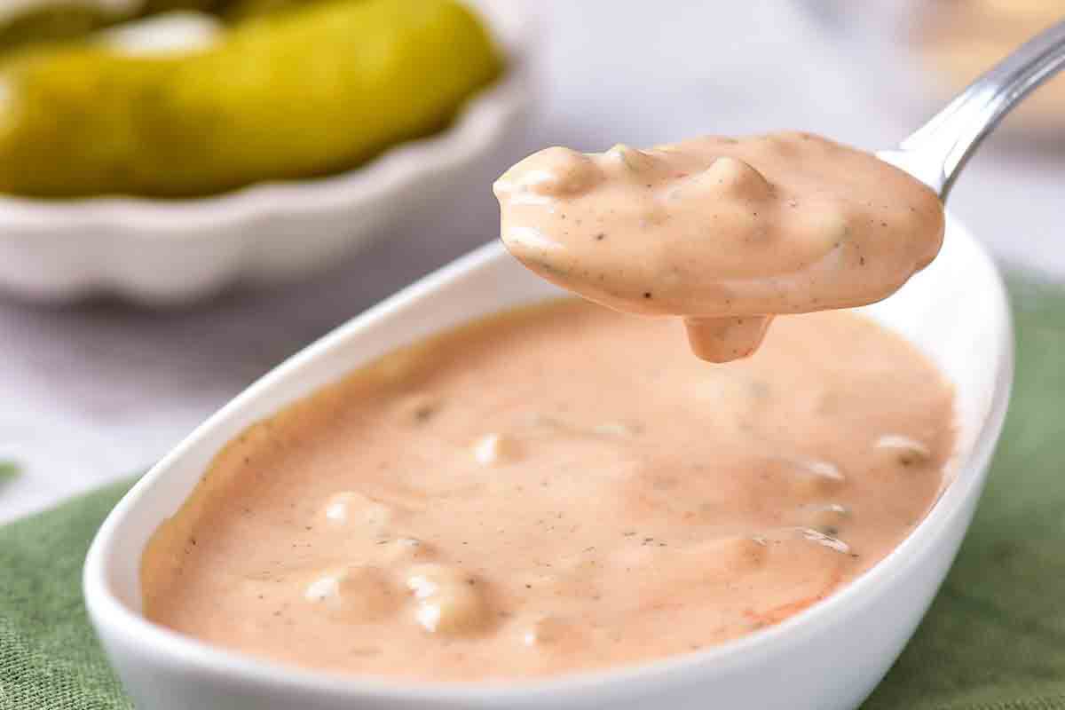 Dhomecooked's tweet photo. Smash burger sauce recipe https://t.co/YNxP52x2eC #burgersauce https://t.co/aoXNGwz7nt