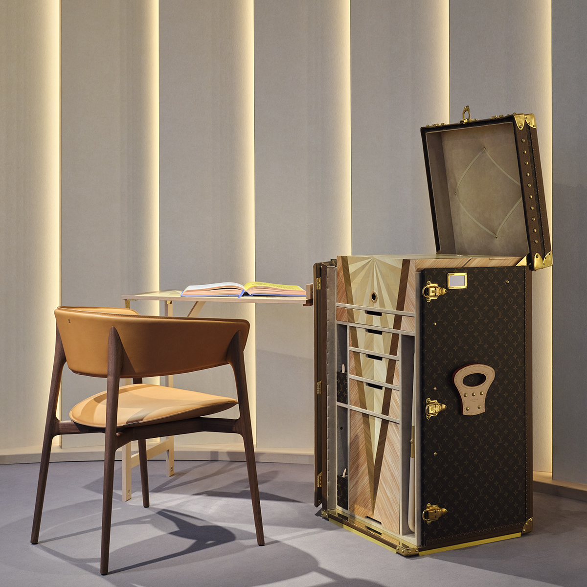 LouisVuitton's tweet photo. Louis Vuitton Apartment. Presenting a signature Louis Vuitton interior for Design Miami Paris at LV Dream, where each space invites a complete immersion into the Maison's unique art of living. Plan your visit at https://t.co/2vJoT0NJyF

#DesignMiamiParis #LouisVuitton https://t.co/RXgWScDbk2