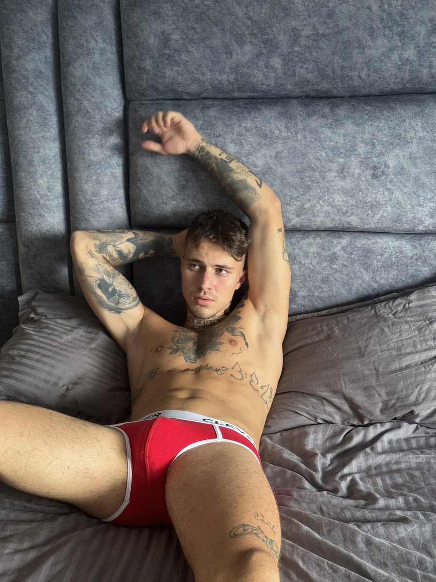 jaggerofx's tweet photo. Waiting for you 🥰 https://t.co/bZ7u6T6rCQ