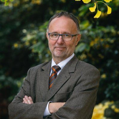Le Grand Invité International - RFI (@invitematinrfi) on Twitter photo 🎙️Bruno David (@BrunoDavidMNHN), ancien président du Museum national d’Histoire naturelle <a href="/Le_Museum/">Muséum national d'Histoire naturelle</a>, sera l'invité de <a href="/NathalieAmar/">Nathalie Amar</a>
⏰RDV mercredi à 6h20TU/8h20 à Paris sur <a href="/RFI/">RFI</a> 🎙️Bruno David (@BrunoDavidMNHN), ancien président du Museum national d’Histoire naturelle <a href="/Le_Museum/">Muséum national d'Histoire naturelle</a>, sera l'invité de <a href="/NathalieAmar/">Nathalie Amar</a>
⏰RDV mercredi à 6h20TU/8h20 à Paris sur <a href="/RFI/">RFI</a>