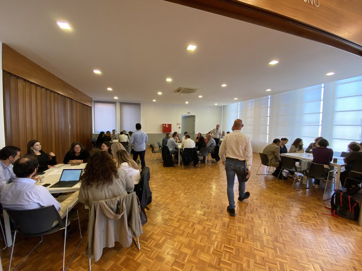 zerowasteeurope's tweet image. Concluding today&apos;s #LIFEBIOBEST workshop in @S_JoaodaMadeira with a collaborative scenario exercise, where participants apply the insights they&apos;ve gathered from the local #bestpractices and our project findings💡🧠
