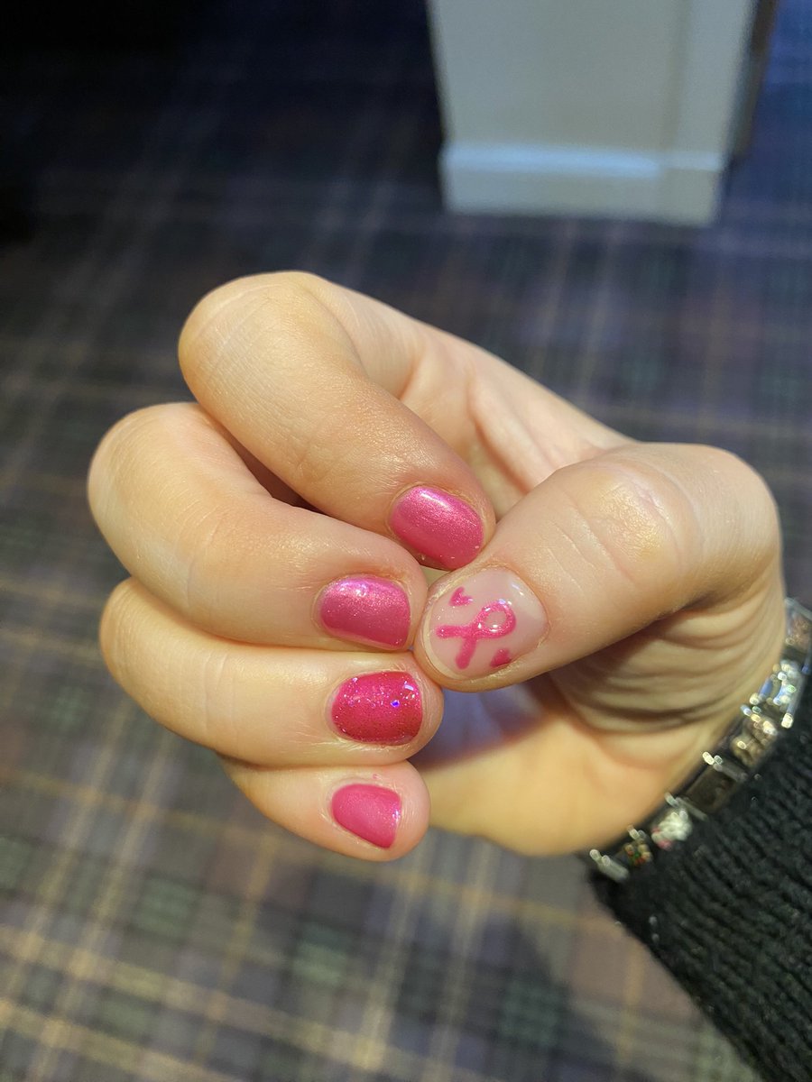 Wear it pink Tuesday wasn’t really a challenge for me! Championing #BreastCancerAwarenessMonth with my💅🏻 too💗 Check those chests people!! If not you, then who?