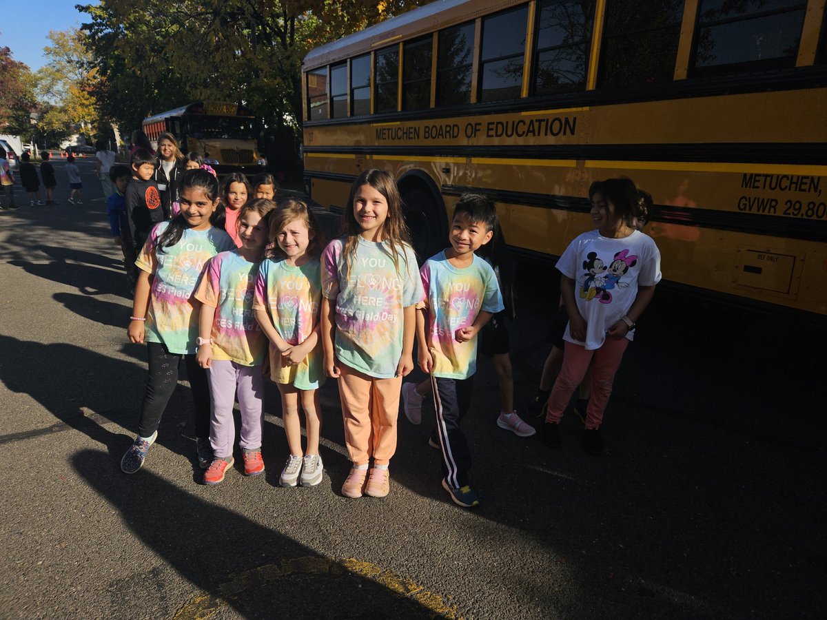 So much tie dye at Campbell today!!!