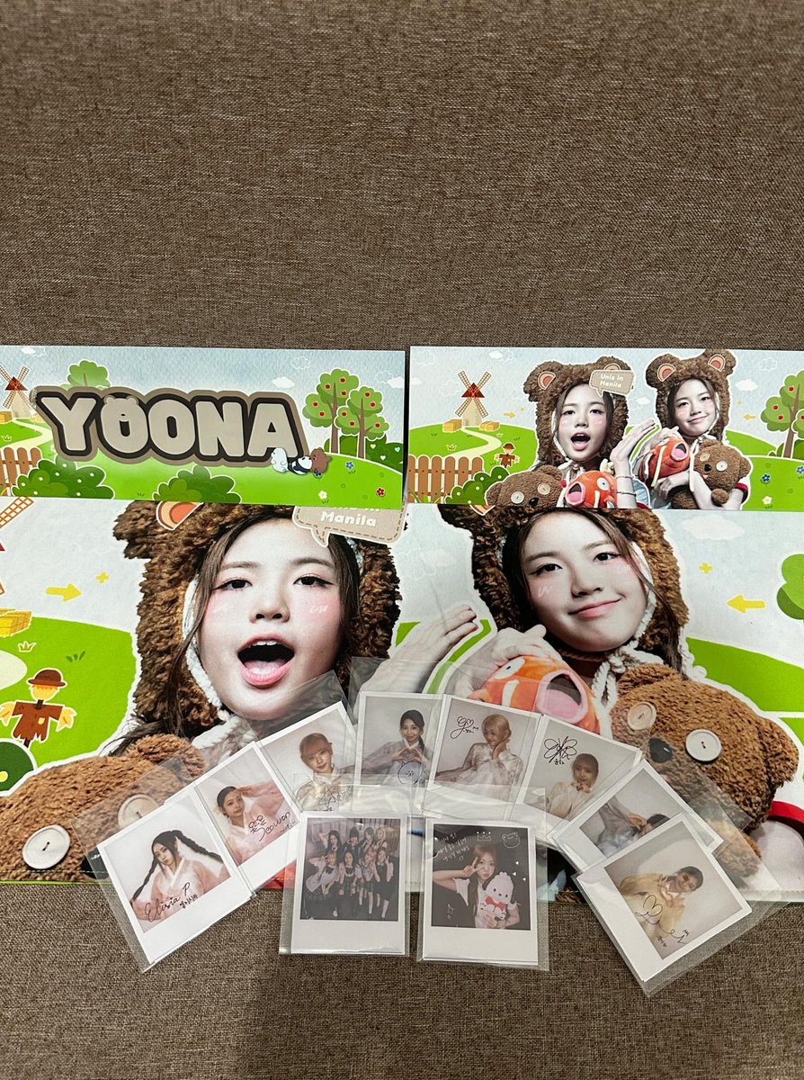 BrentyXOhYoona_'s tweet image. UNIS IN MANILA ✨

🫶🏻 200 pcs of Hand Banner 
📸 350 pcs of Mini Polaroid

Strictly 1:1 (One per person)

Mechanics to claim yours:
1. Follow @ohyoona_unis 
2. Vote for #unis in the  Mnet #2024MAMAVOTE awards

📅 Show proofon the event day to receive your item
#YOONA @UNIS_offcl