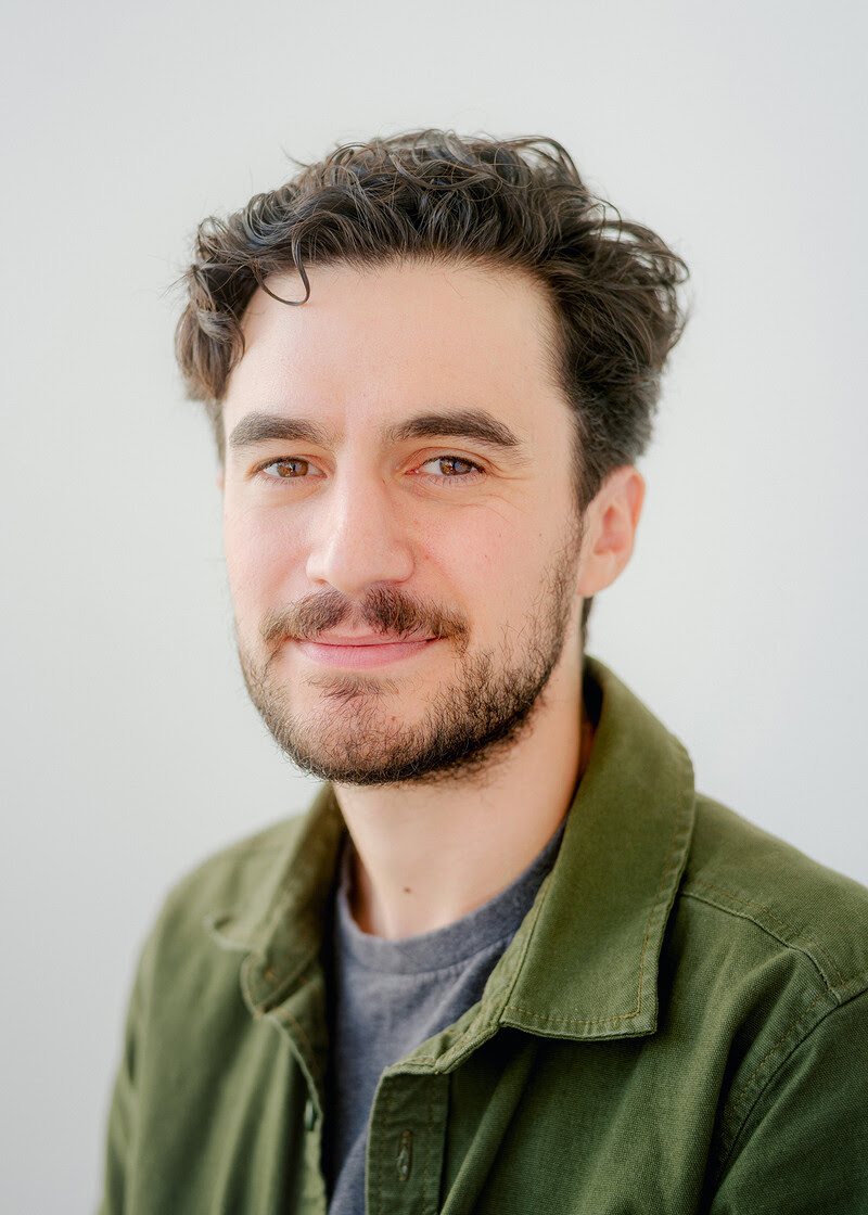 IBAoffice's tweet image. Exciting news! #Manifdart—Quebec City Biennial (Feb 28–Apr 19, 2026) announces Didier Morelli as curator for its 12th edition, themed &quot;Briser la glace / Splitting Ice.&quot; Explore art, climate, &amp;amp; embodiment through works by 100+ artists!  More info

Link: biennialassociation.org/article/manif-…