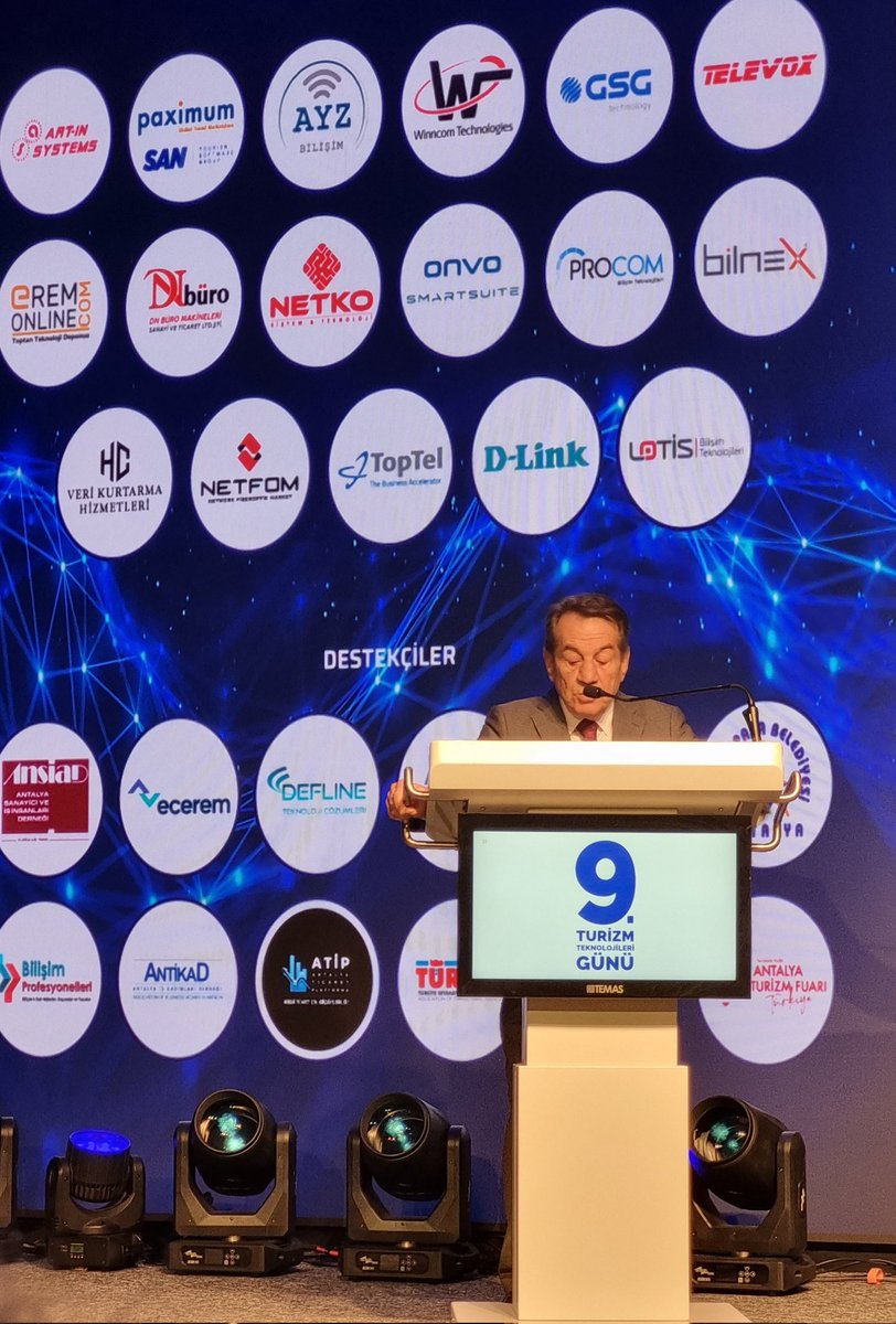 Türkiye Bilişim Derneği (TBD) Antalya Şubesi tarafından Antalya Ticaret ve Sanayi Odası’nda (ATSO) düzenlenen 9. Turizm Teknolojileri Gününde Yapay Zeka temasıyla Turizm ve Bilişim Profesyonelleri bir araya geldi.
#tbd 
#maku 
#ztyo