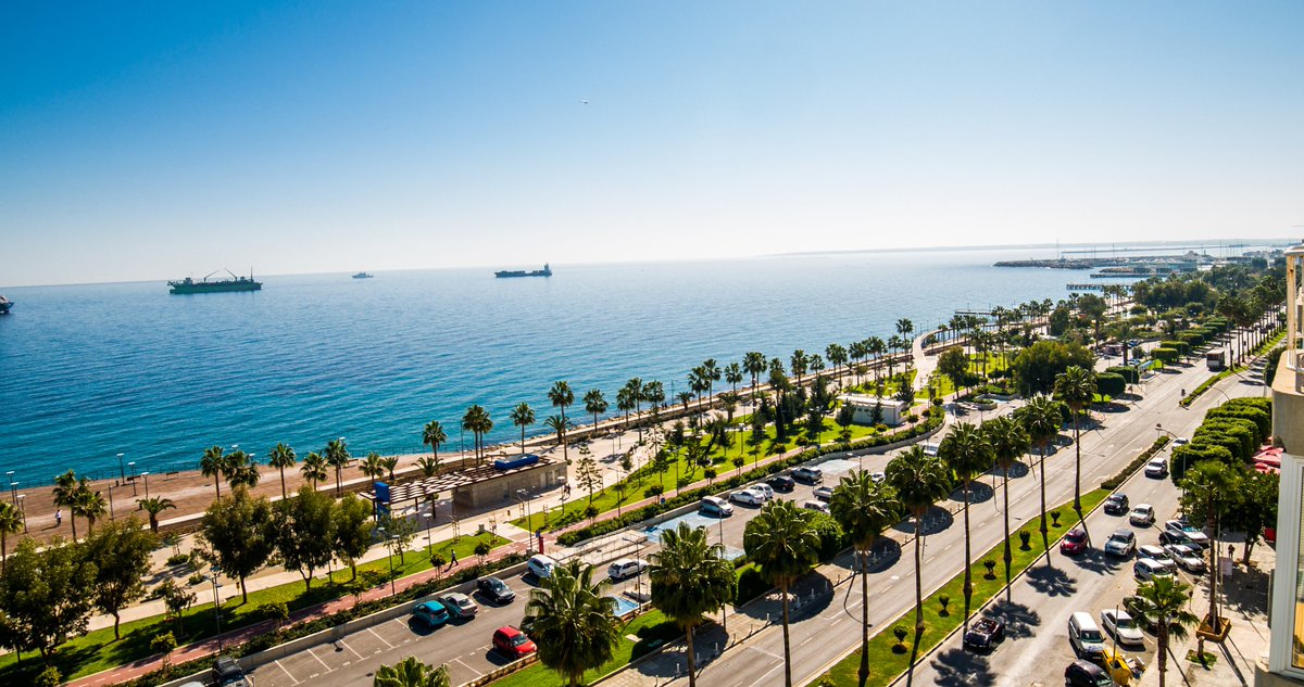 Limassol's stunning seafront, where the waves 🌊meet the city vibes 🌆
#cyprusinpoland #cyprus #limassol