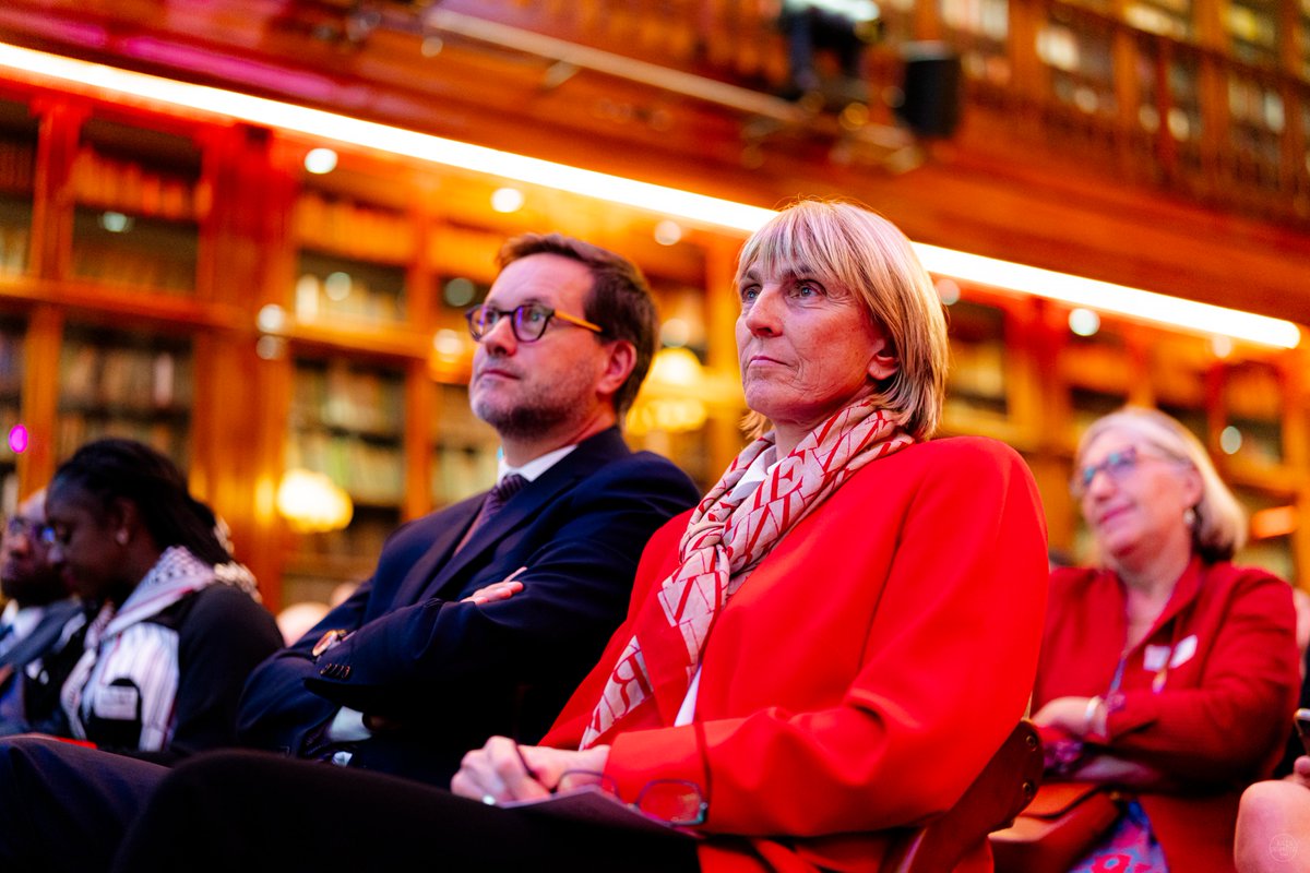 #IMSI - 𝑳𝒆𝒔 𝑹𝒆𝒏𝒄𝒐𝒏𝒕𝒓𝒆𝒔 𝒅𝒆 𝒍𝒂 𝑪𝒐𝒏𝒄𝒐𝒓𝒅𝒆 𝒇𝒆̂𝒕𝒆𝒏𝒕 𝒍𝒆𝒔 𝟐𝟓 𝒂𝒏𝒔  ✨ Valérie LÉTARD, #ministre du #logement et de la rénovation urbaine, était présente lors de la soirée des 25 ans de l’IMSI organisée jeudi dernier.
#immobilier #event #professionnel