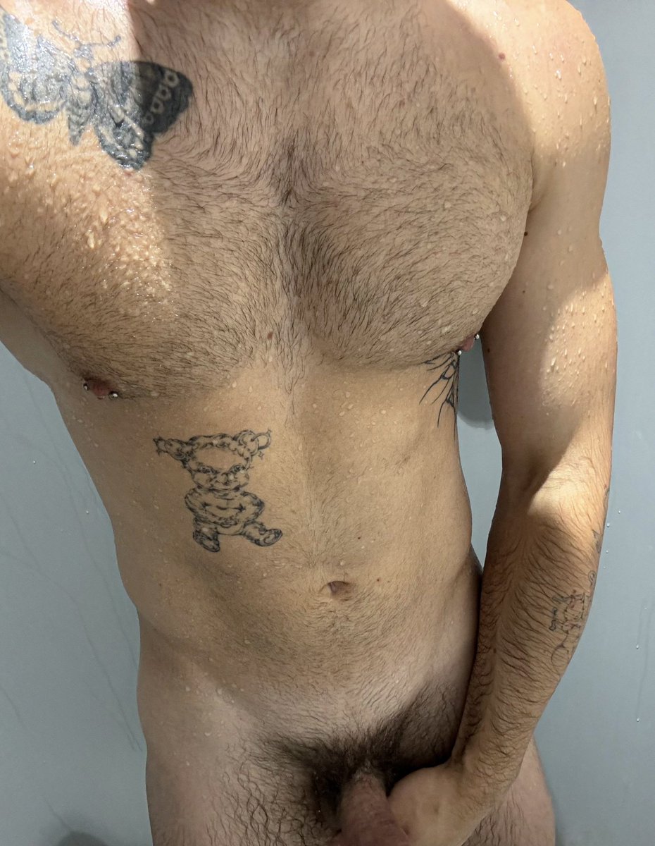 knock three times and I’ll let you in 💦

onlyfans.com/suxje