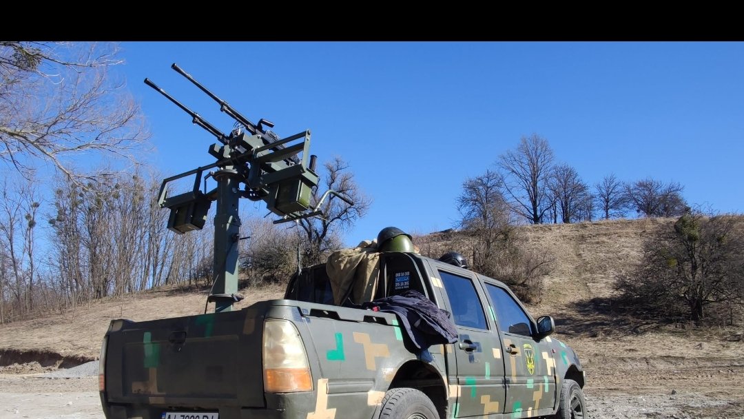 Krievi ar irāņu šahediem nes iznīcību un postu. 
Smilas mob.brigāde jau veiksmīgi pielieto 🇱🇻saziedoto termotēmekli.🇱🇻🤝🇺🇦
 lai iegādātos termotēmekli nr2, to var- uz kontu
Biedrība "Bruņotava"
LV70HABA0551055666281
Reģ. nr. 40008317830
Mērķis V.Lejnieces projekts Smilas simts