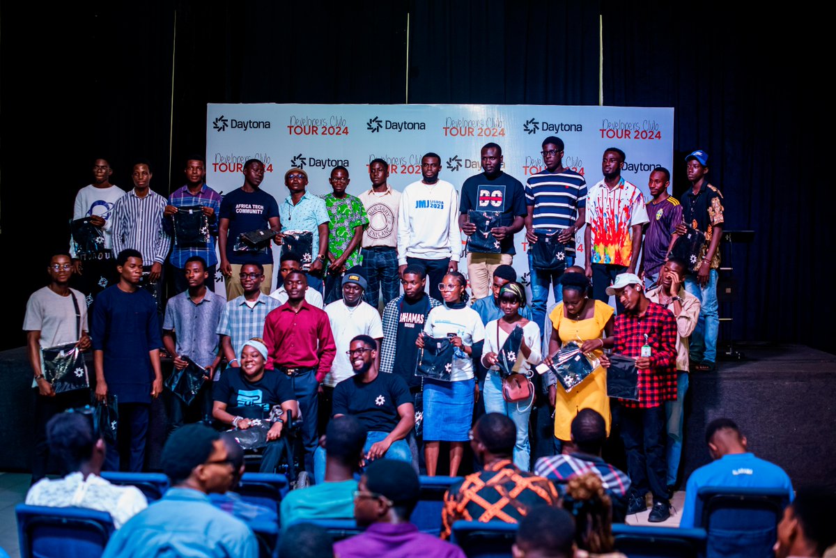 YabaconAfrica's tweet photo. They don't call Rivers State the Treasure Base of the Nation for nothing! #ICYMI here's some amazing shots from the very first Daytona Developers Club Meetup in Port Harcourt. 

And now, for the epic finale to this tour, we head to the Centre of Unity. ABUJA, WE ARE COMING! https://t.co/Ct4wsBgU8p