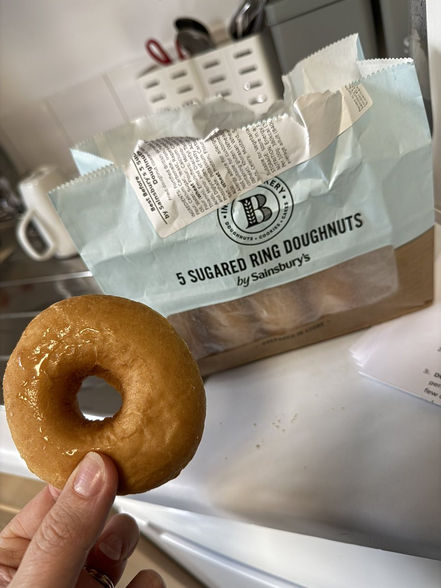 meado29's tweet photo. @sainsburys where on earth is the sugar?! 😖 devastated! https://t.co/vBvMBJGhJn
