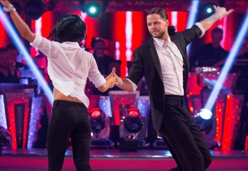 Jane π¦πξ¨ (@jane01010) on Twitter photo So, which #Strictly Jive is the best ever? Have your say ... Link to POLL π³βοΈ
mirror.co.uk/tv/tv-news/strβ¦
Currently in front at 58% is <a href="/JayMcGuiness/">Jay McGuiness</a> and #Aliona
with the Pulp Fiction Jive from 2015. So, which #Strictly Jive is the best ever? Have your say ... Link to POLL π³βοΈ
mirror.co.uk/tv/tv-news/strβ¦
Currently in front at 58% is <a href="/JayMcGuiness/">Jay McGuiness</a> and #Aliona
with the Pulp Fiction Jive from 2015.