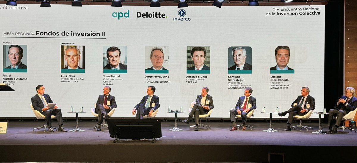 Ángel Martínez-Aldama de <a href="/INVERCOinfo/">Inverco</a> modera la mesa redonda de Fondos de Inversión II, de XIV Encuentro Nacional de la Inversión Colectiva en la que participan <a href="/Mutuactivos/">Mutuactivos</a>, <a href="/MAPFRE_ES/">MAPFRE España</a>, <a href="/LABORALkutxa/">LABORAL Kutxa</a>, <a href="/Trea_AM/">TreaAssetManagement</a>, <a href="/abanteasesores/">abanteasesores</a> y Singular Asset Managment 
#InversionColectiva