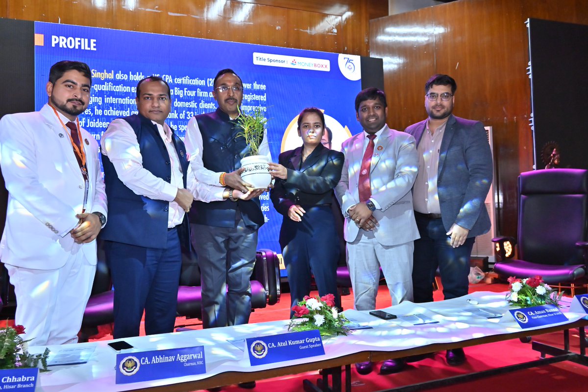 Abhiaggarwal08's tweet photo. Highlights from #SynergySummit2024! 🌟
The #SubRegionalConference by the #Hisar Branch of #NIRC of #ICAI was a remarkable #success. #Engagingsessions, #inspirational stories from the #Ramayana, and valuable #Networking opportunities made it an unforgettable day. https://t.co/Wh2EsDEkoK