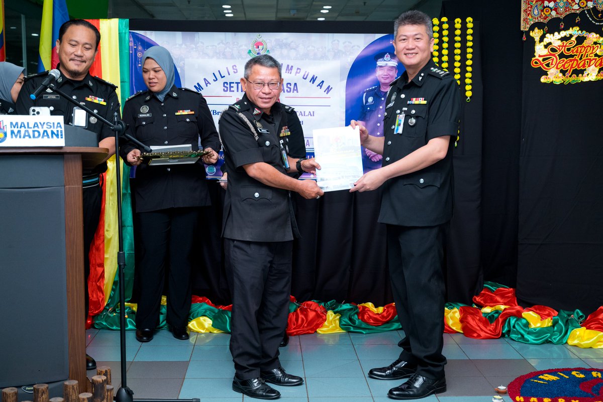 Imigresen Labuan tweet media