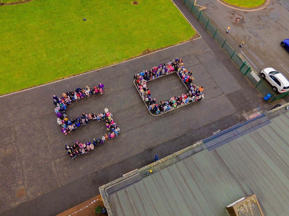 glebeps's tweet photo. We absolutely ❤️our 50th drone pics kindly taken by the wonderful Stuart Forsyth at Limelight Media!  We had great fun getting into position and watching the drone fly above us.  Can you spot your child? 👀 Thanks again from all the Glebies https://t.co/iAzpel4YsU https://t.co/A3PrMuDkDN