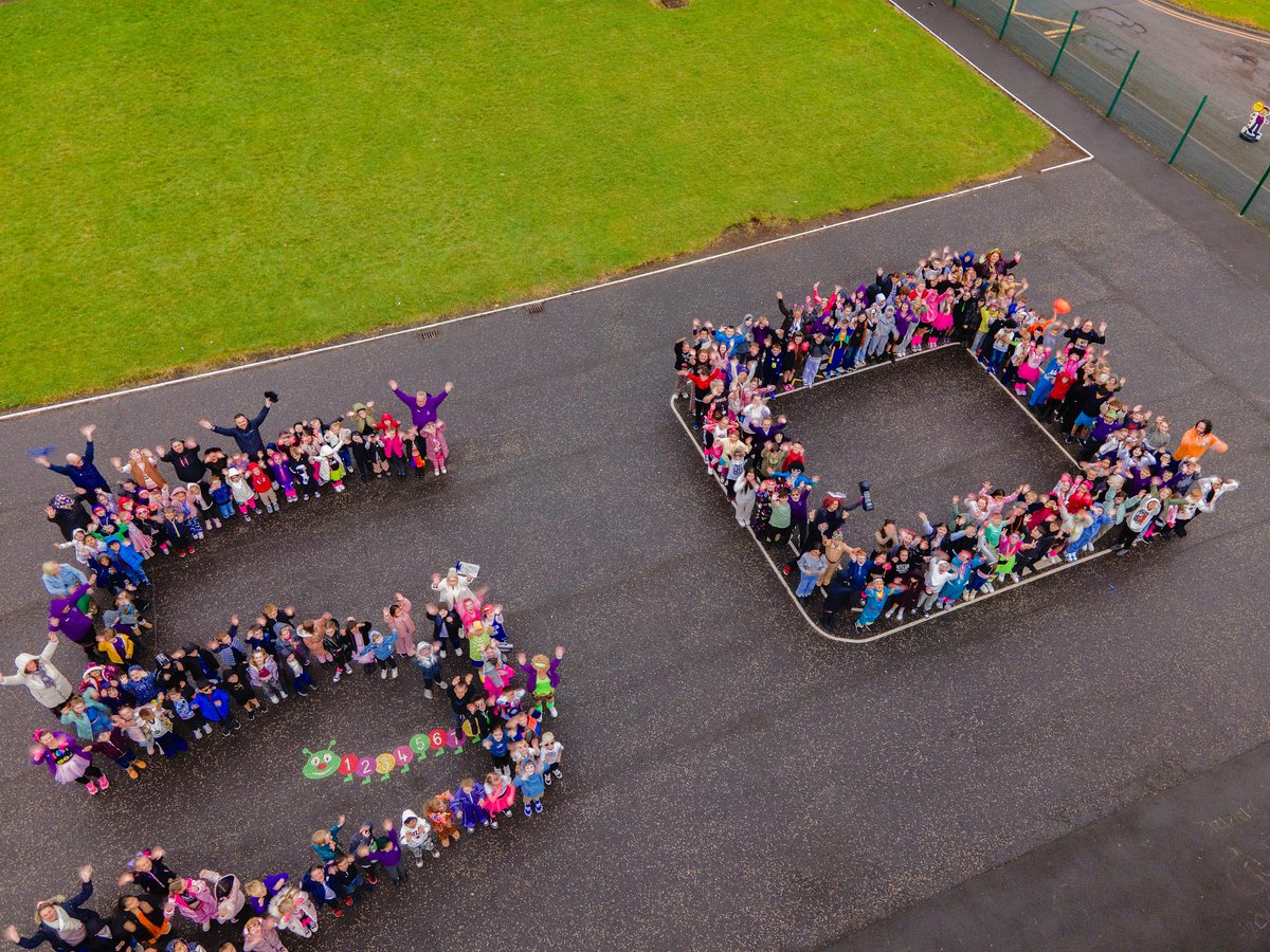 glebeps's tweet photo. We absolutely ❤️our 50th drone pics kindly taken by the wonderful Stuart Forsyth at Limelight Media!  We had great fun getting into position and watching the drone fly above us.  Can you spot your child? 👀 Thanks again from all the Glebies https://t.co/iAzpel4YsU https://t.co/A3PrMuDkDN