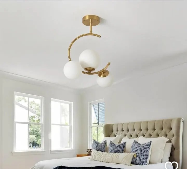 ClasicEquipment's tweet image. Bedroom Light.
Ksh 8,500.
0721275514.

#chandeliers 
#Lights 
#interiordesignnairobi 
#interior 
#homeinterior