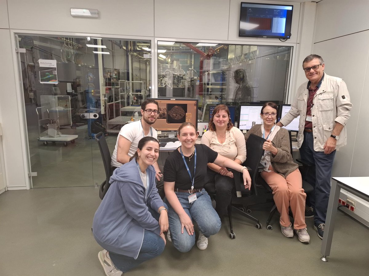 4/4 This was made possible thanks to the project granted by <a href="/ALBAsynchrotron/">Sincrotró ALBA💡</a>, led by <a href="/Mo1Roldan/">Monica Roldan</a> and <a href="/Lara_C_A/">Lara Cantarero</a>. Special thanks to the team <a href="/jordipijuan/">Jordi Pijuan</a> <a href="/Bertaestevez_/">Berta</a>  Marcos, Ioannis, <a href="/janethoenicka/">Janet Hoenicka</a>  and <a href="/FrancescPalau4/">Francesc Palau</a>; Ana and Claudia from Mistral beamline! Stay tuned 💪💥