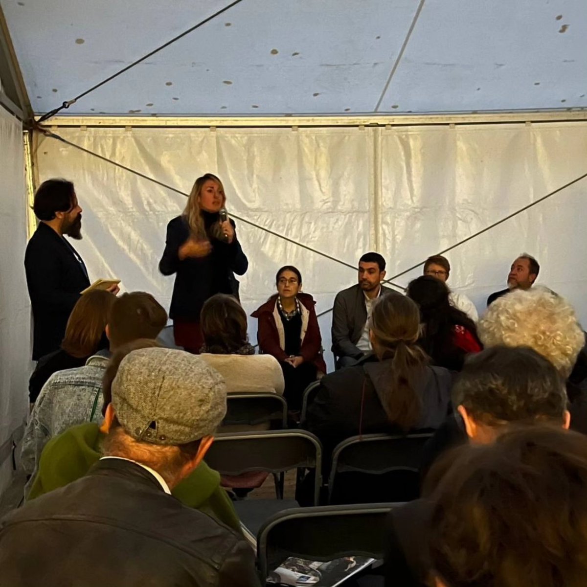 Retour sur le début des Universités des Ruralités Ecologistes à Epinal avec une première formation que j'avais l'honneur de co-animer avec <a href="/GuillaumeHache/">Guillaume Hédouin 🌻🌈</a> "Comment faire campagne dans les territoires où les Écologistes sont minoritaires ?"