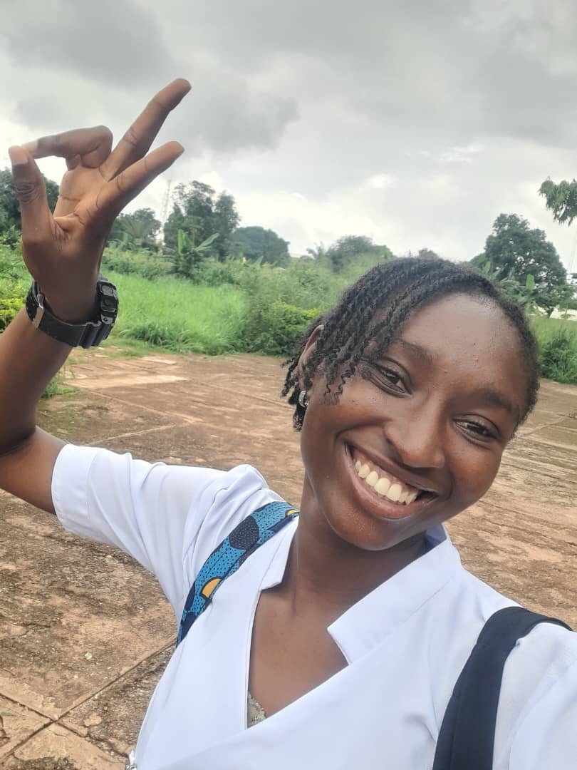 Rad_Chilary's tweet photo. 2018 Medical Radiography student 
2024 Medical Radiographer☺️☺️ https://t.co/a2C72O8JaC