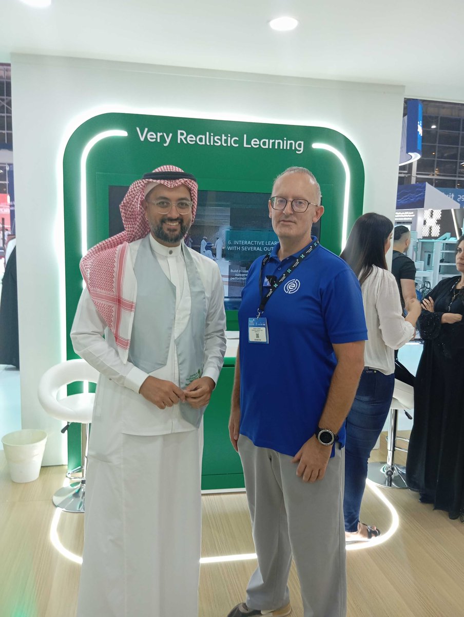 empe_io's tweet photo. We're showcasing how Verifiable Data Infrastructure transforms #DataPrivacy and #Interoperability in healthcare❤️‍🩹

Visit our stand H3.POD57📍during @globalhealthexh to learn more!

#GHE24 #Healthcare #VerifiableData https://t.co/OPZamzreur
